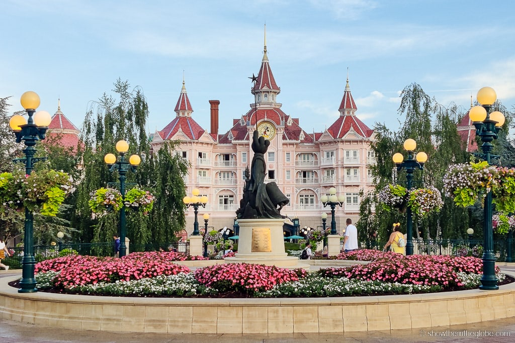 Ultimate Guide to Disneyland Paris with Toddlers (2023) Show Them The
